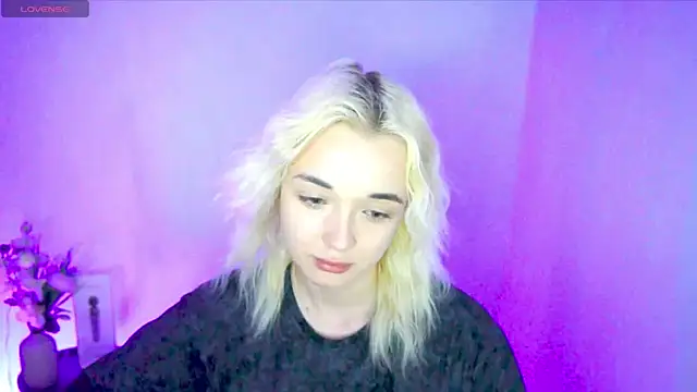 Ashley_S webcam