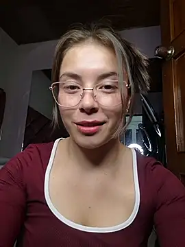 Emmasweet_Val webcam