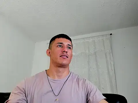 Muscle_man07 webcam