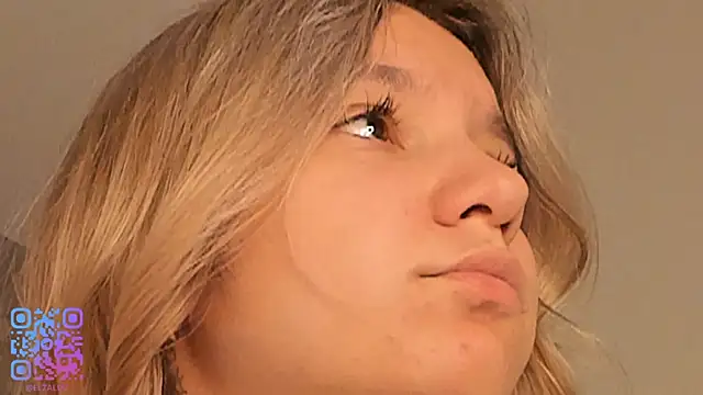 BrynnHolverson webcam