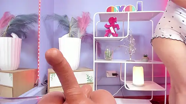 Rachel_Wren webcam