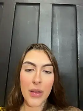 miiabellovic webcam