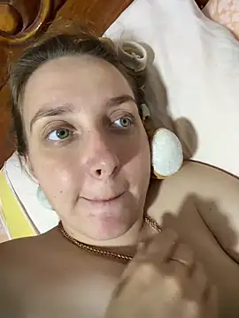Loulou_fck webcam