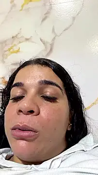 Siri_Luxx webcam