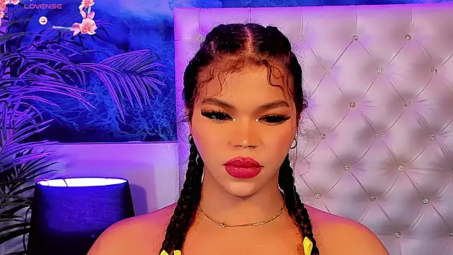 Keira_Fox31 webcam