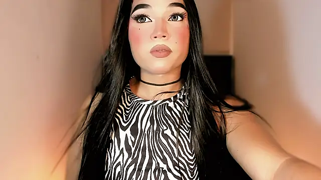 misstreslatin webcam