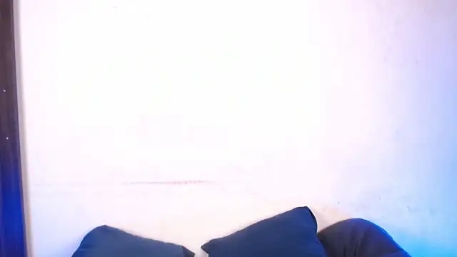 Agatha_Tenebris webcam