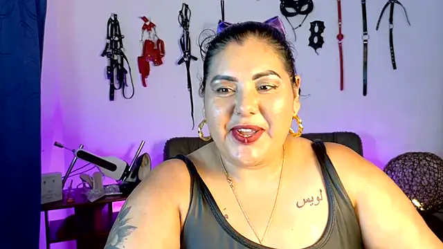 AndreaKinky webcam