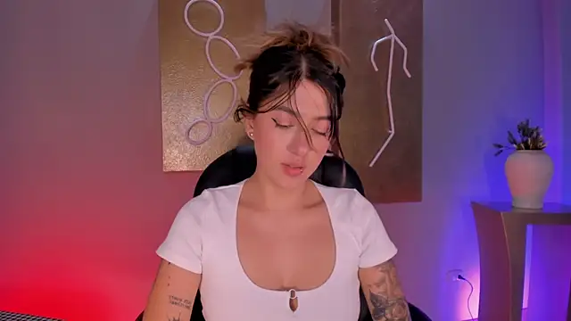 EveBensonX webcam