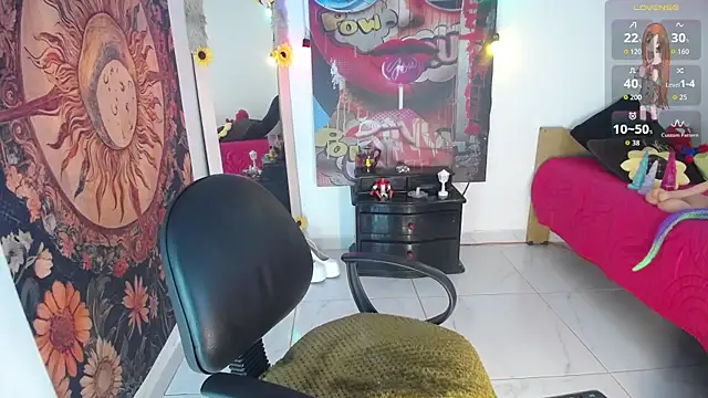 coralinee101_ webcam