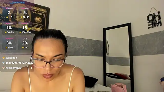 stacyfoxxx webcam