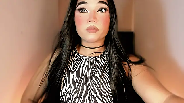 misstreslatin webcam