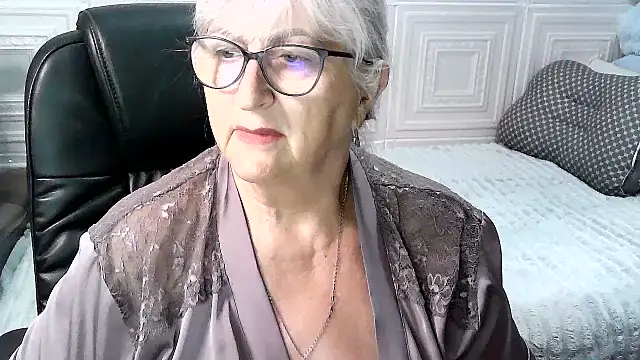LolkaAlyss webcam