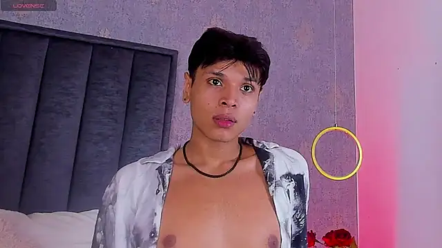 Alejandroo_Montenegro webcam