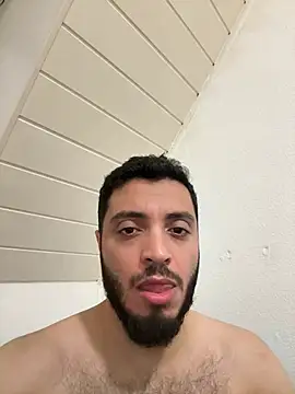 AmjadAlpha Live Webcam on Stripchat