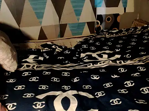 Trish_CurveCock webcam