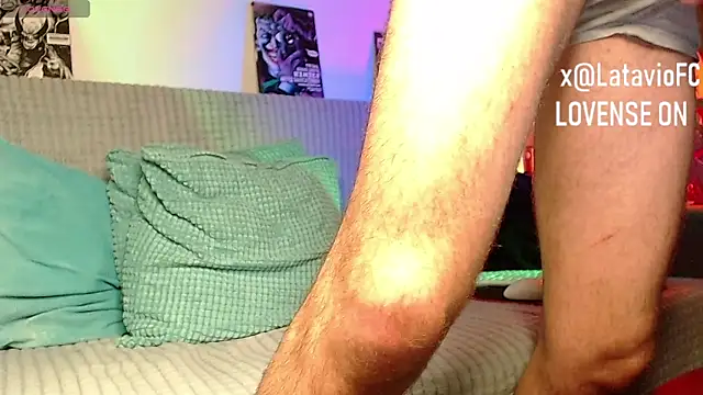 Midnighter_ webcam