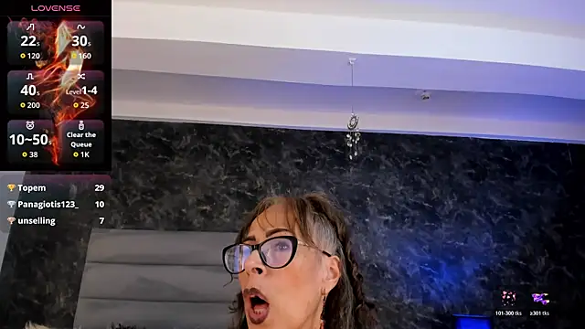 Bella_Evans_