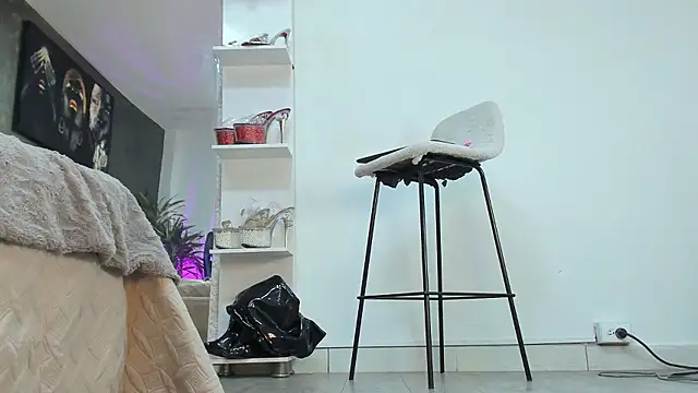isa_lancaster live sex cam