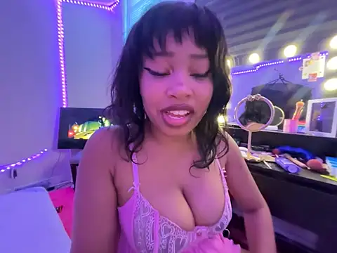 venusfairys live cam on StripChat