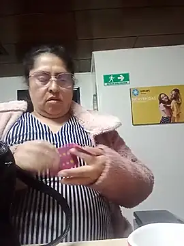 Keyla01_ webcam