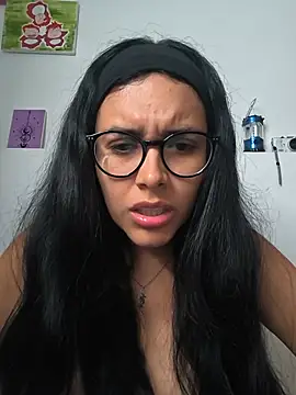 Annya-sweet webcam