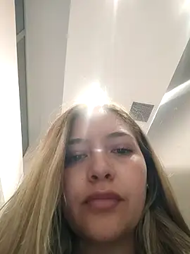 alana_69 webcam