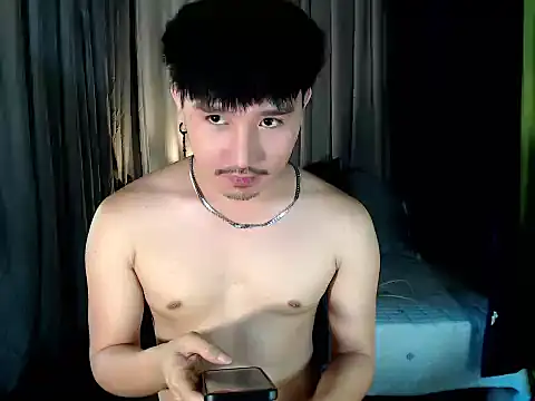 Asian_bigboy webcam