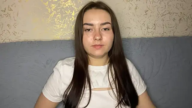 SelenaBrook webcam