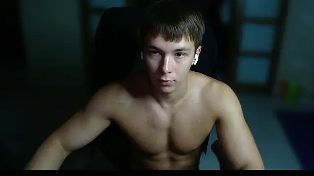 KoreanIdol webcam