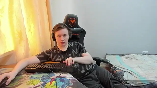 iliaskrislove webcam