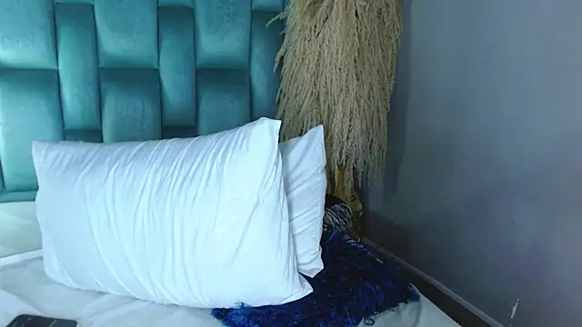 AmmyJones_ webcam