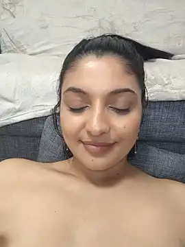 Ambra-Long webcam