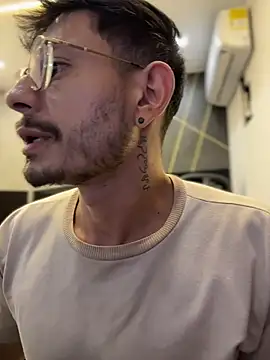 andrewlopezz webcam