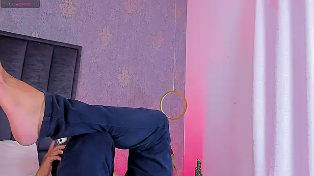 Alejandroo_Montenegro webcam