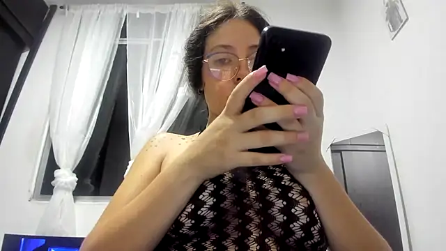 Miranda-cambell live sex cam
