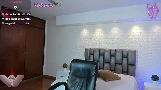 victoria_mooree webcam