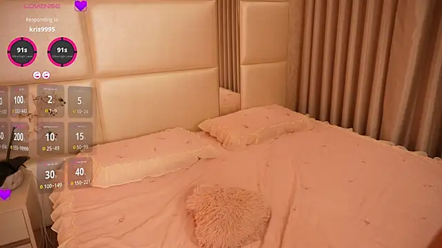Lilly_Colins webcam