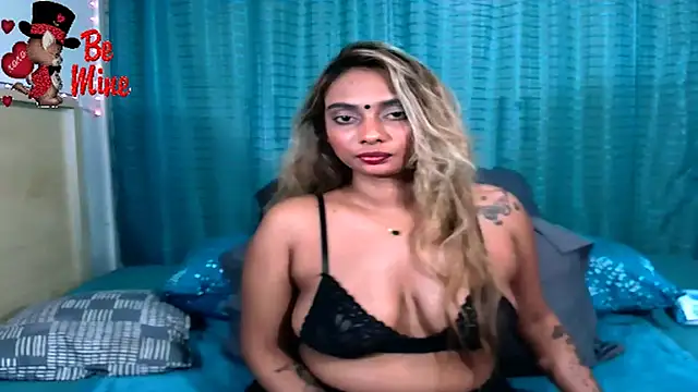 sexyindianchic webcam