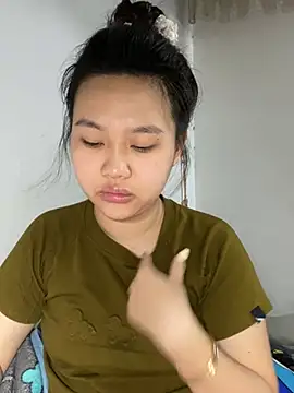 Almira6868 webcam