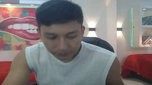 DominantBoy4 webcam