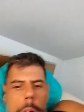 leo_pt_BR webcam