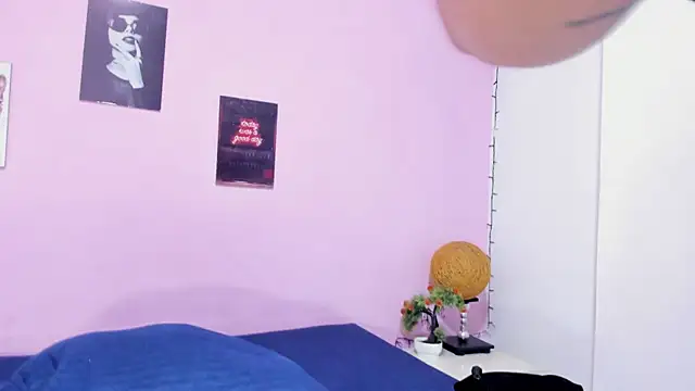 sexynova_93 webcam