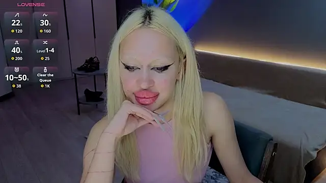 Luna_Beverly webcam