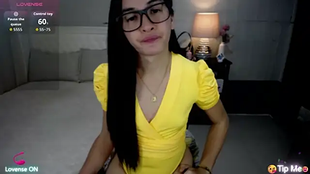 AsianSweetHeartxX webcam
