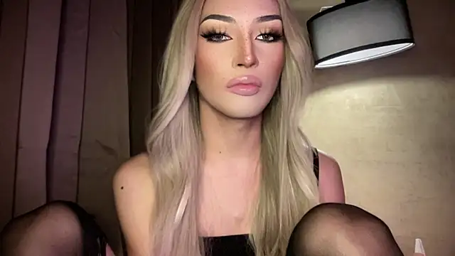 Alicegreenexx live cam on StripChat