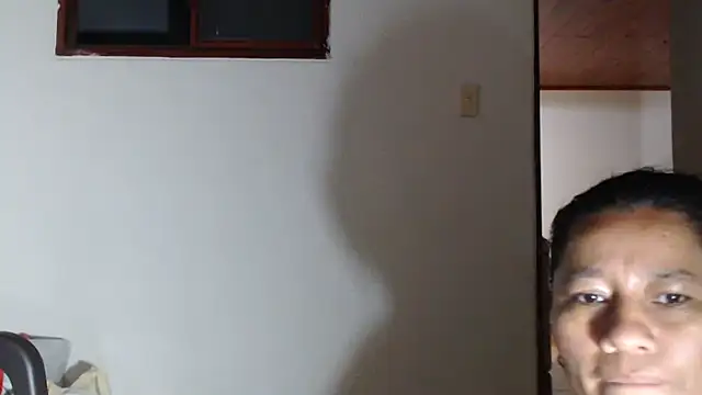 adrixxx38 webcam