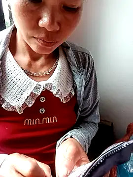 30yearr webcam