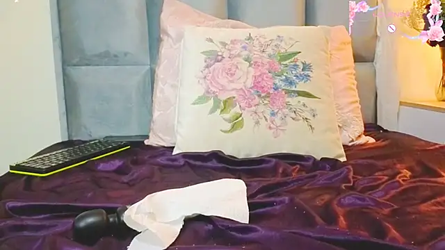 -TurkishLatina- webcam