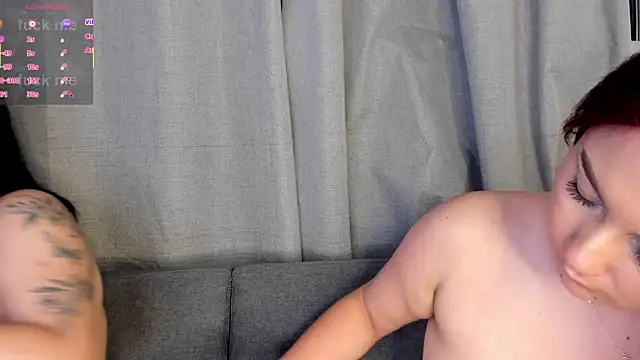 samantha-black webcam